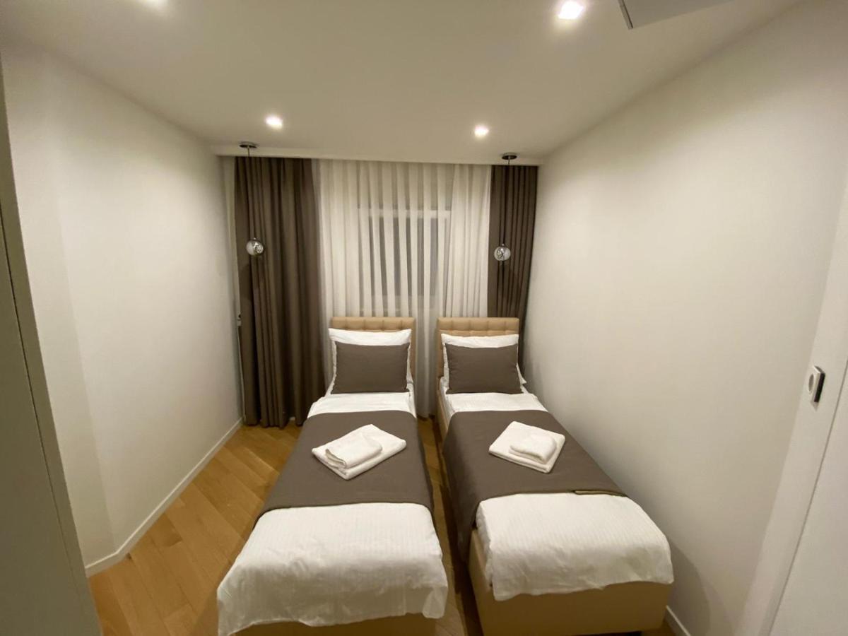 Apartments In Villa Ziza, Rooftop Swimming Pool Opatija Luaran gambar