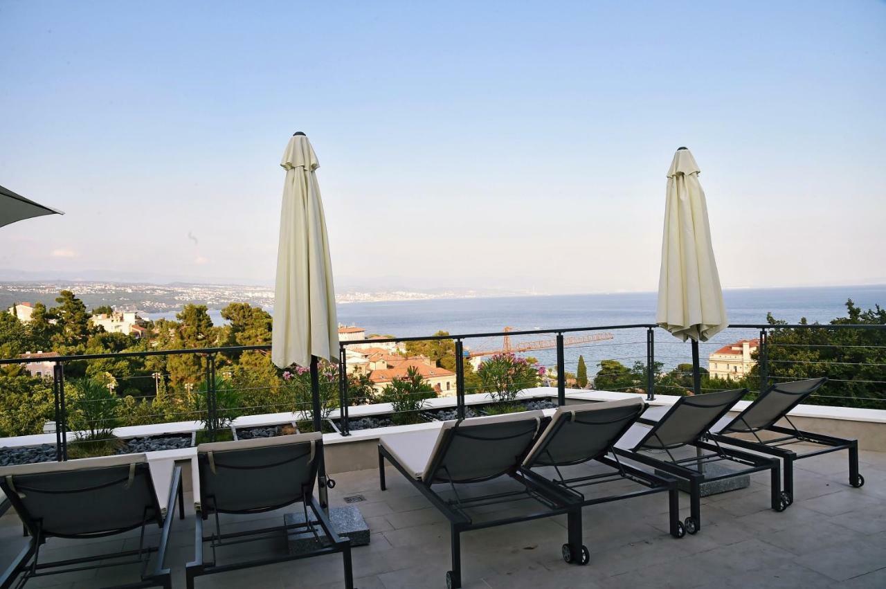 Apartments In Villa Ziza, Rooftop Swimming Pool Opatija Luaran gambar